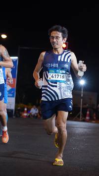 BIB: 41716
                            <button type="button" onclick="openModal(23083739)" class="btn btn-primary btn-sm float-right btn-popup" data-toggle="modal" data-target=".modal-high-quality">
                        <i class="fas fa-shopping-cart"></i> Add to Cart
                    </button>
                                            <button type="button" onclick="isThisMe(23083739, true)" class="btn btn-success btn-sm float-right btn-popup btn-isme hidden" data-toggle="tooltip" data-placement="bottom" title="นี่คือรูปของคุณใช่ไหม คลิกที่นี่เพื่อเอาเข้าอัลบั้ม">
                        <i class="fas fa-plus"></i> Add to album
                    </button>
                    <button type="button" onclick="isThisMe(23083739, false)" class="btn btn-warning btn-sm float-right btn-popup btn-isnotme hidden">
                        <i class="fas fa-ban"></i> Remove from album
                    </button>